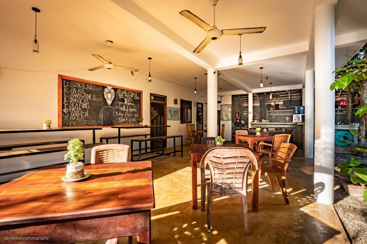 Dorian Guest House And Restaurant เวลิกามา ภายนอก รูปภาพ